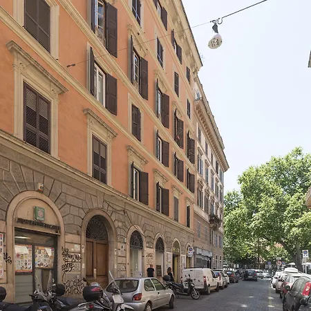 Guesthost - Lovely Loft Trastevere Apartmán *