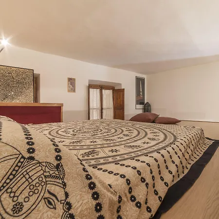 Guesthost - Lovely Loft Trastevere Apartmán *